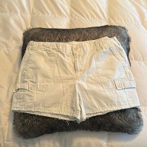 GAP White Cargo Shorts Relaxed Fit